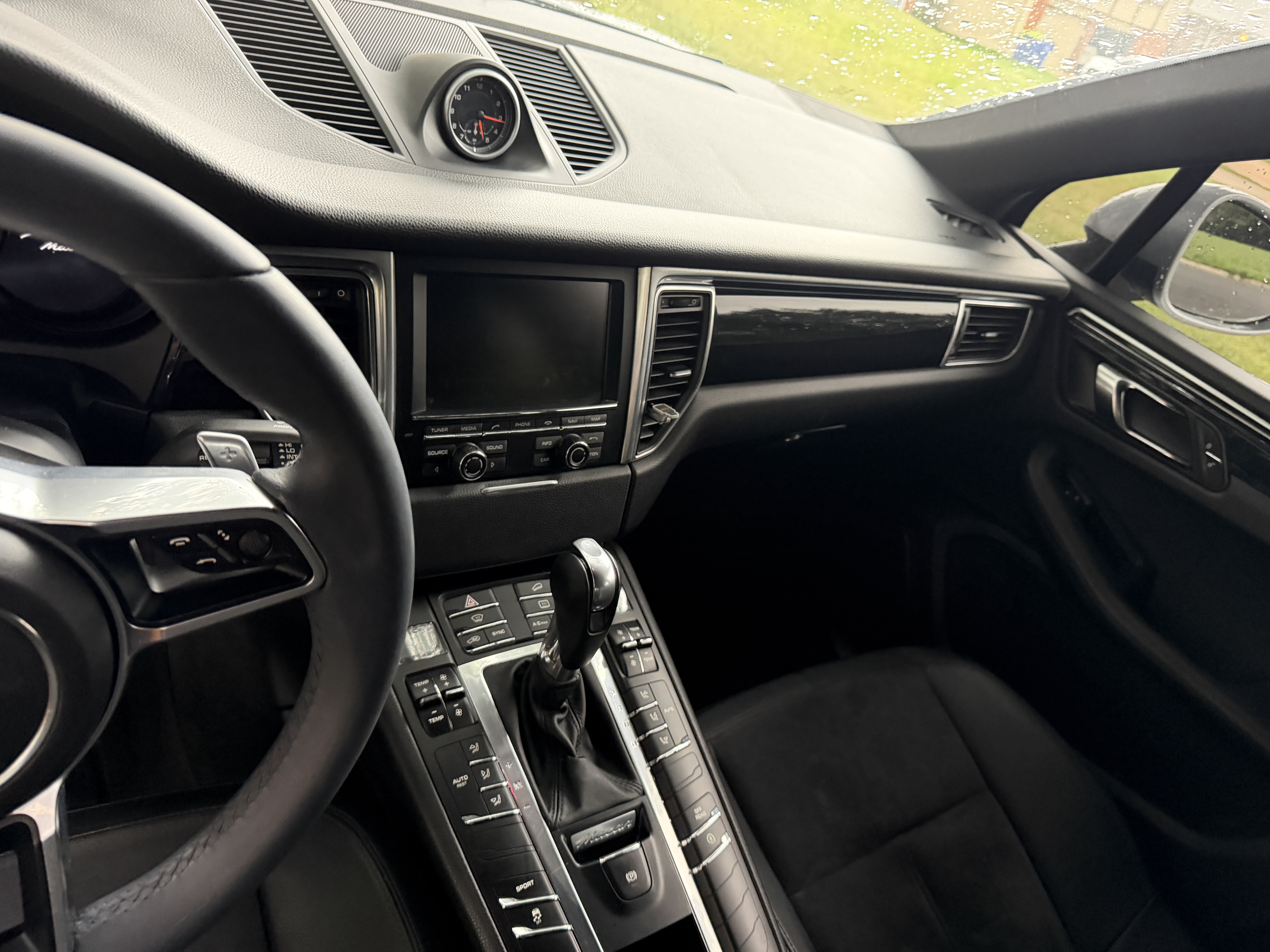 Used 2015 Porsche Macan S AWD/4WD image 17