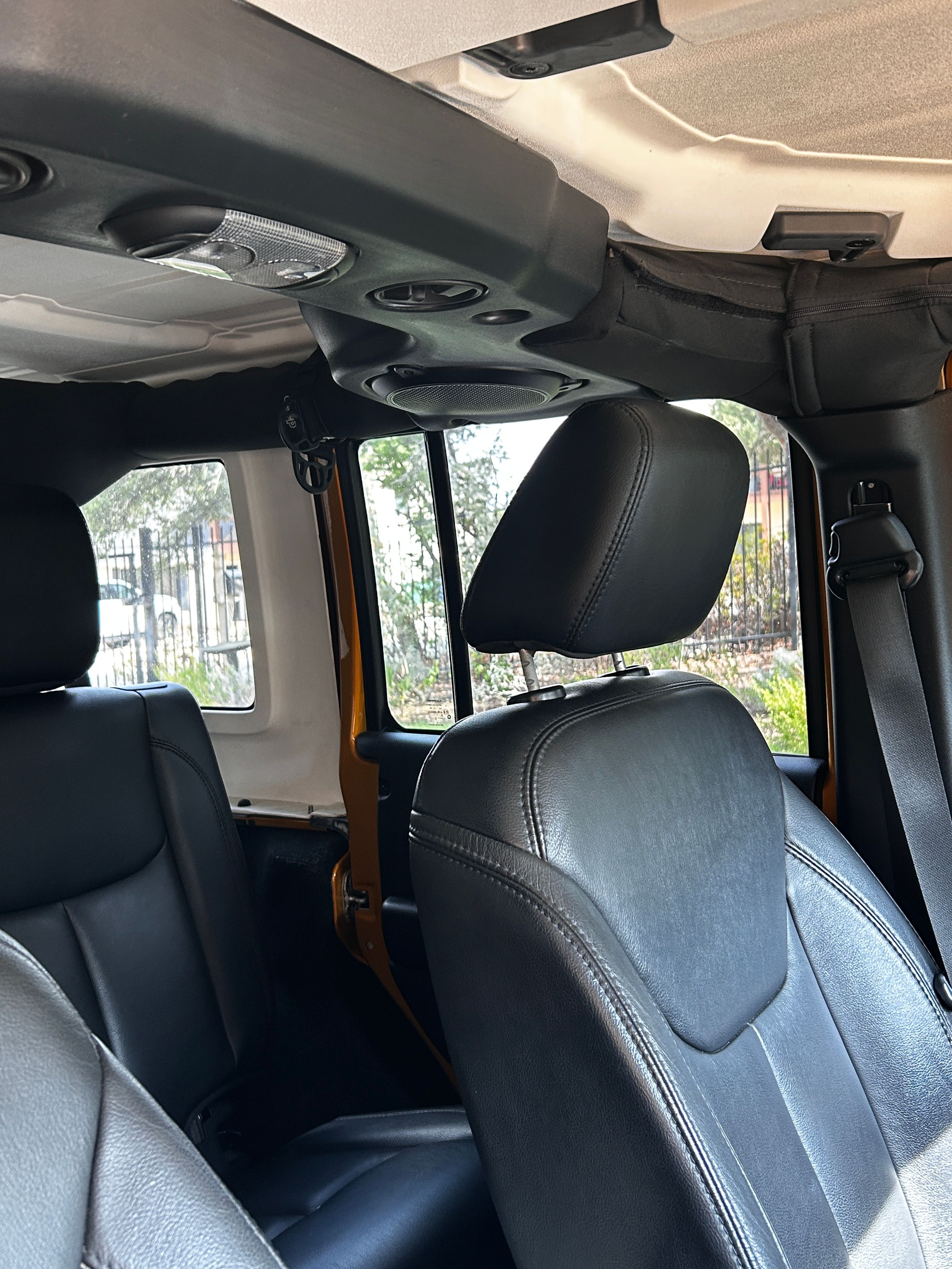 Used 2014 Jeep Wrangler Unlimited Sahara AWD/4WD image 6