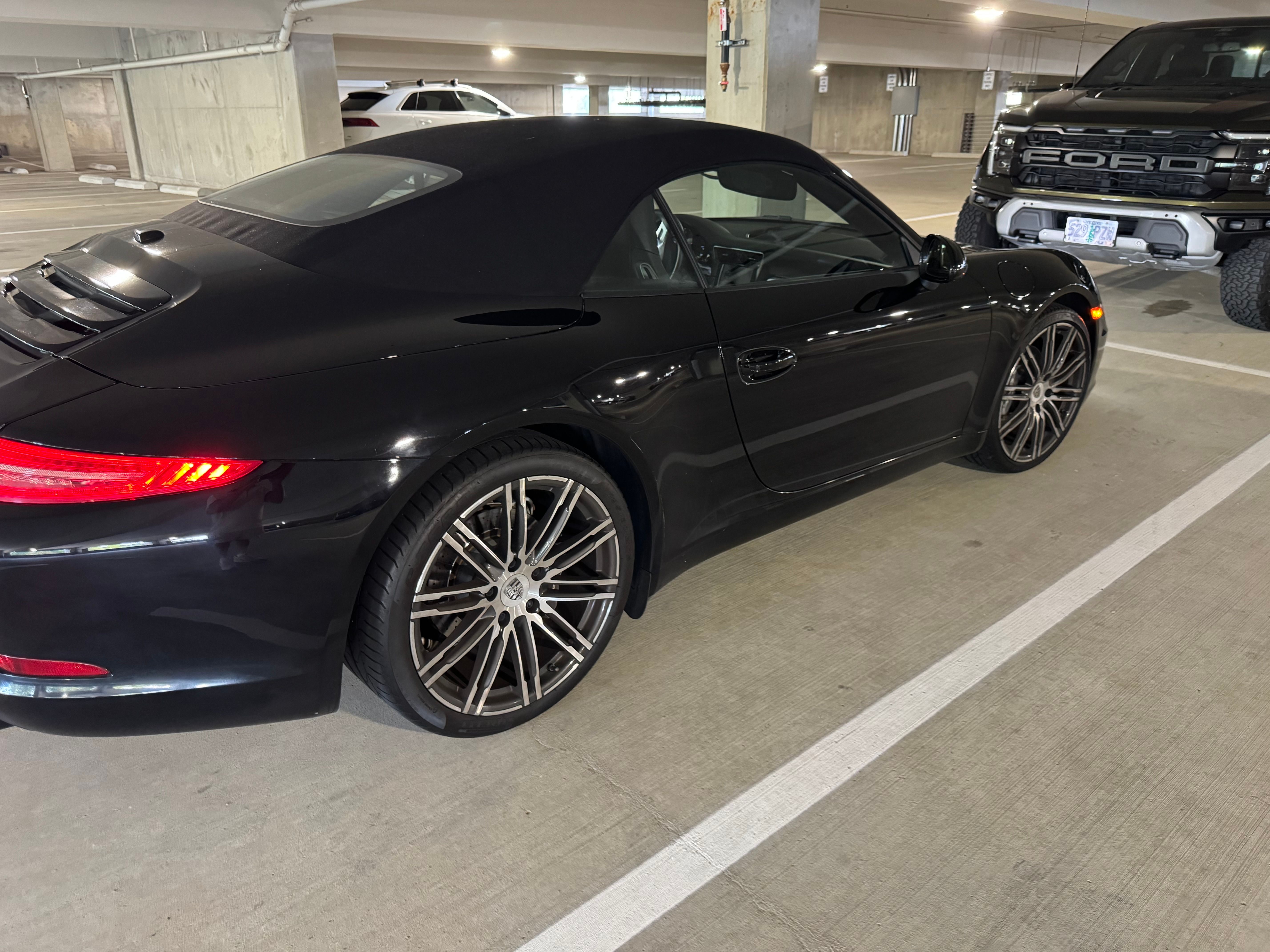 Used 2015 Porsche 911 Carrera image 4