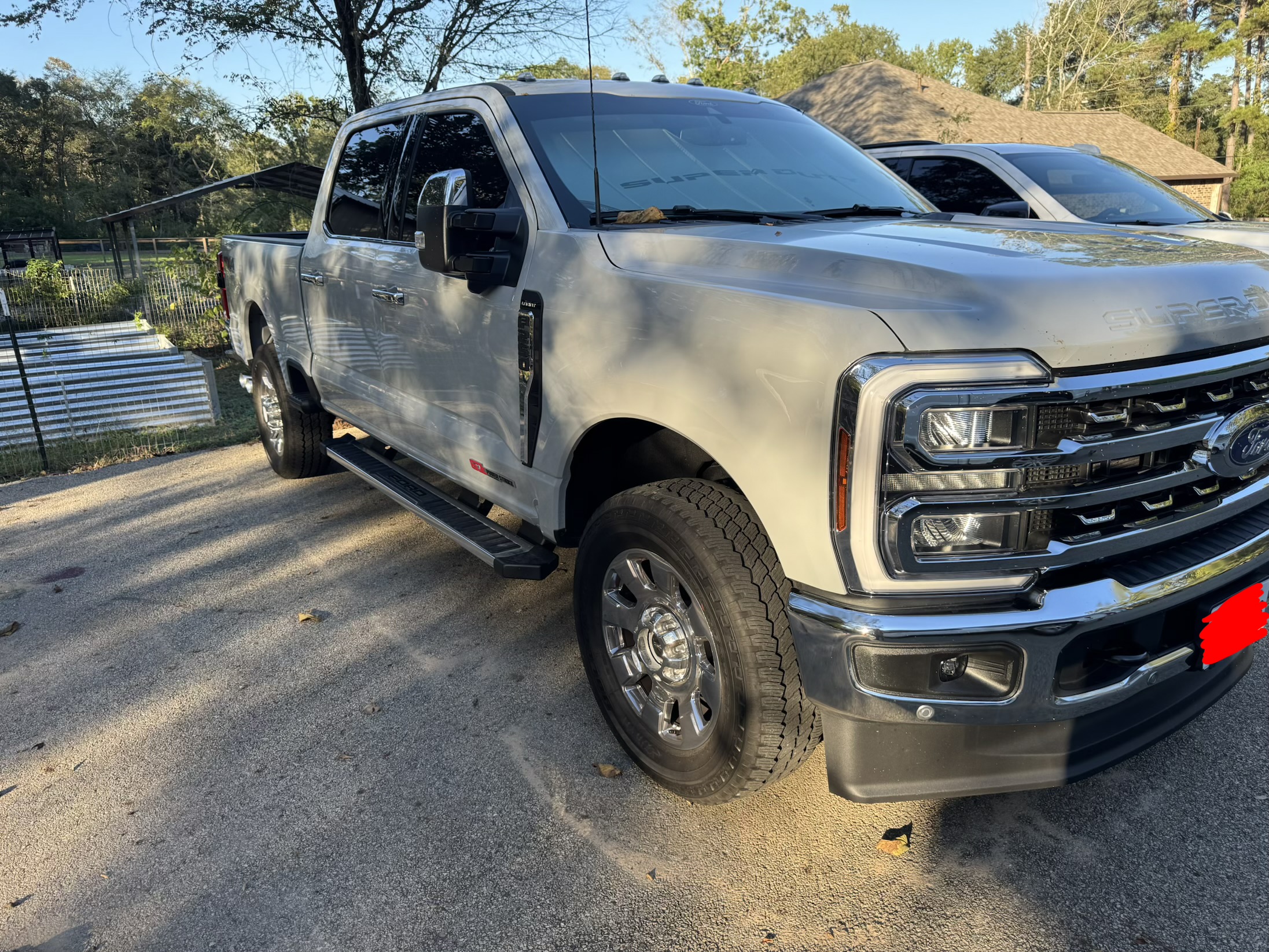 Used 2026 Ford F250 Lariat w/ Lariat Premium Package AWD/4WD image 1