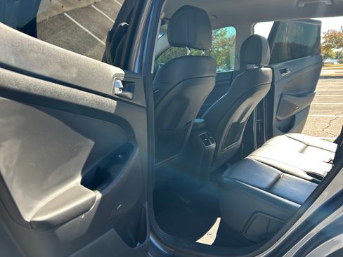 Used 2018 Hyundai Tucson SEL Plus image 13