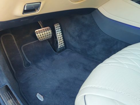 Used 2017 Mercedes-Benz S 550 4MATIC Coupe image 12