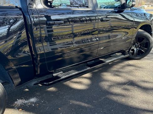 Used 2021 RAM 1500 Big Horn image 6