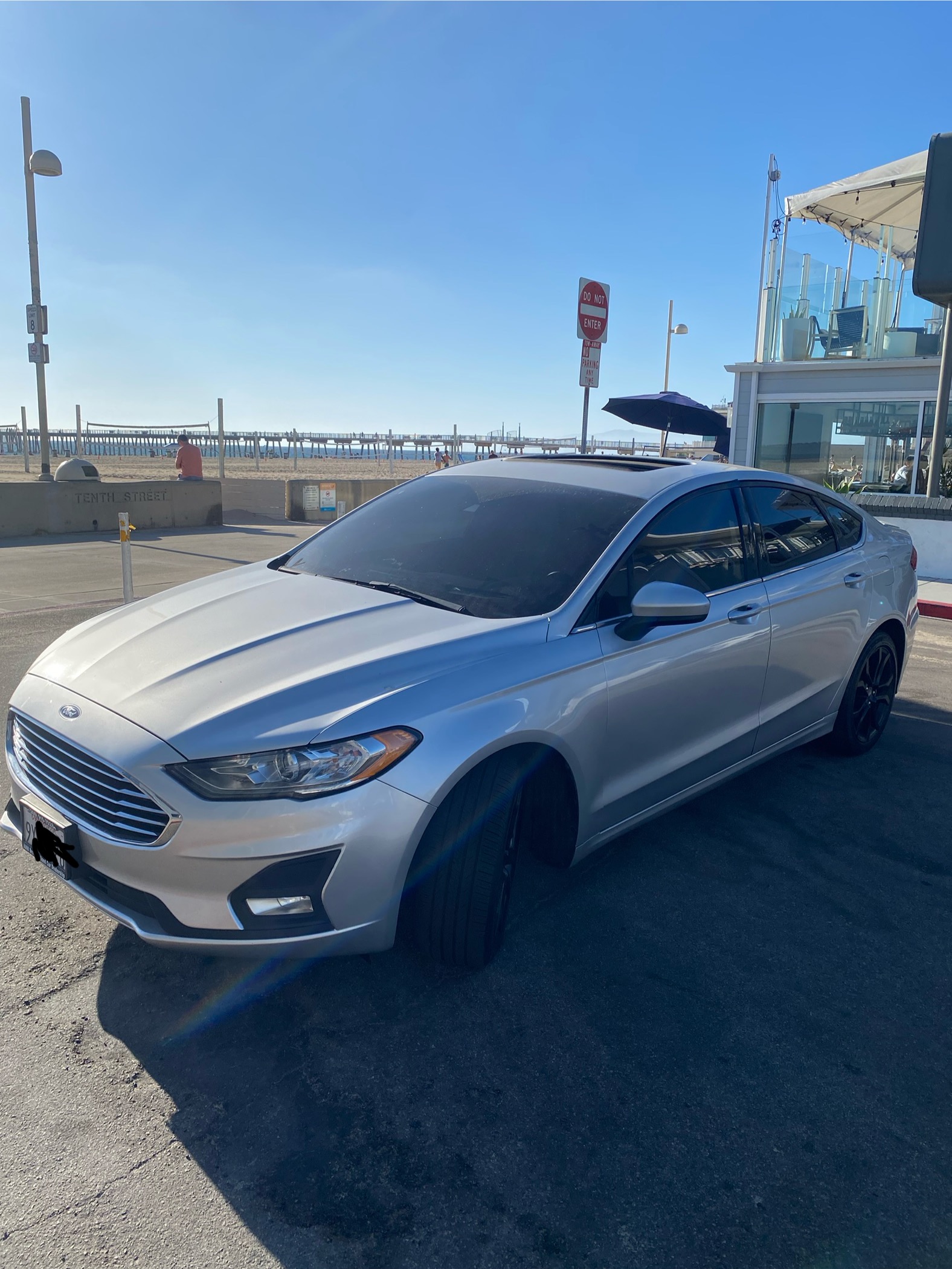 Used 2019 Ford Fusion SE w/ Equipment Group 151A FWD image 1