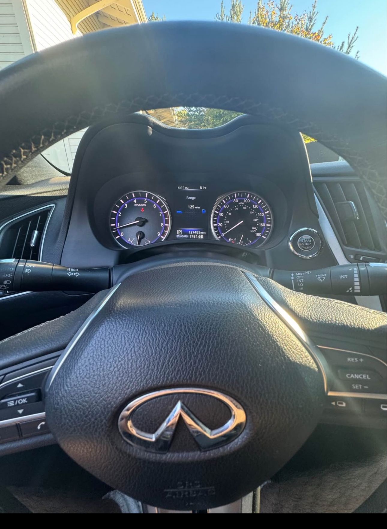 Used 2017 INFINITI Q60 3.0t w/ Premium Plus Package 3.0T AWD/4WD image 17