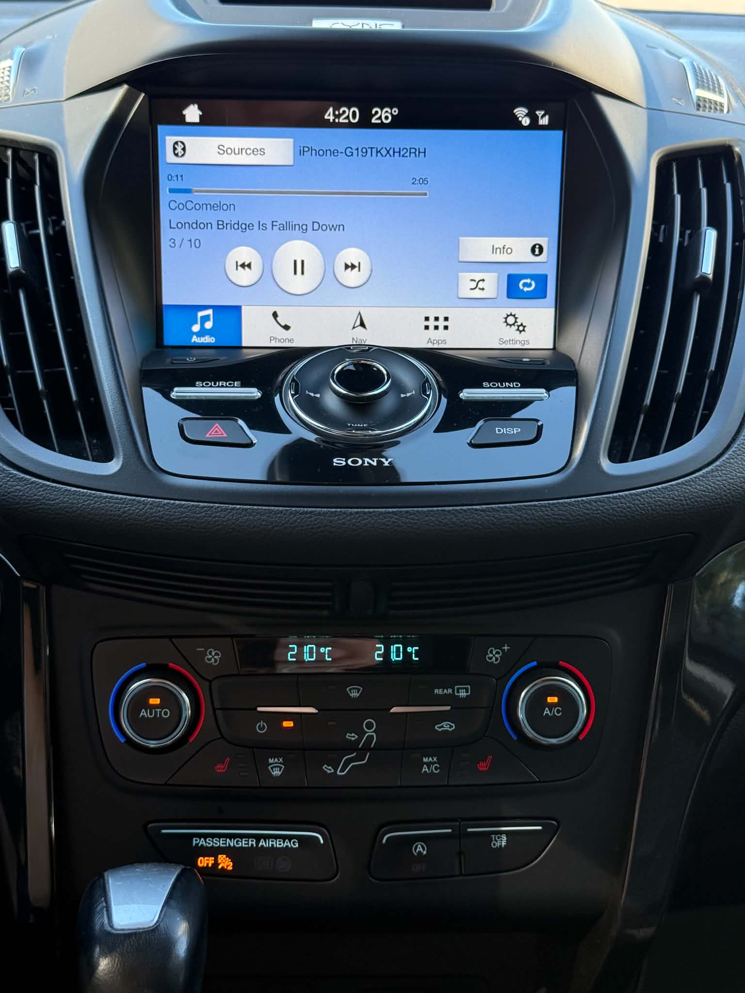Used 2017 Ford Escape Titanium AWD/4WD image 19
