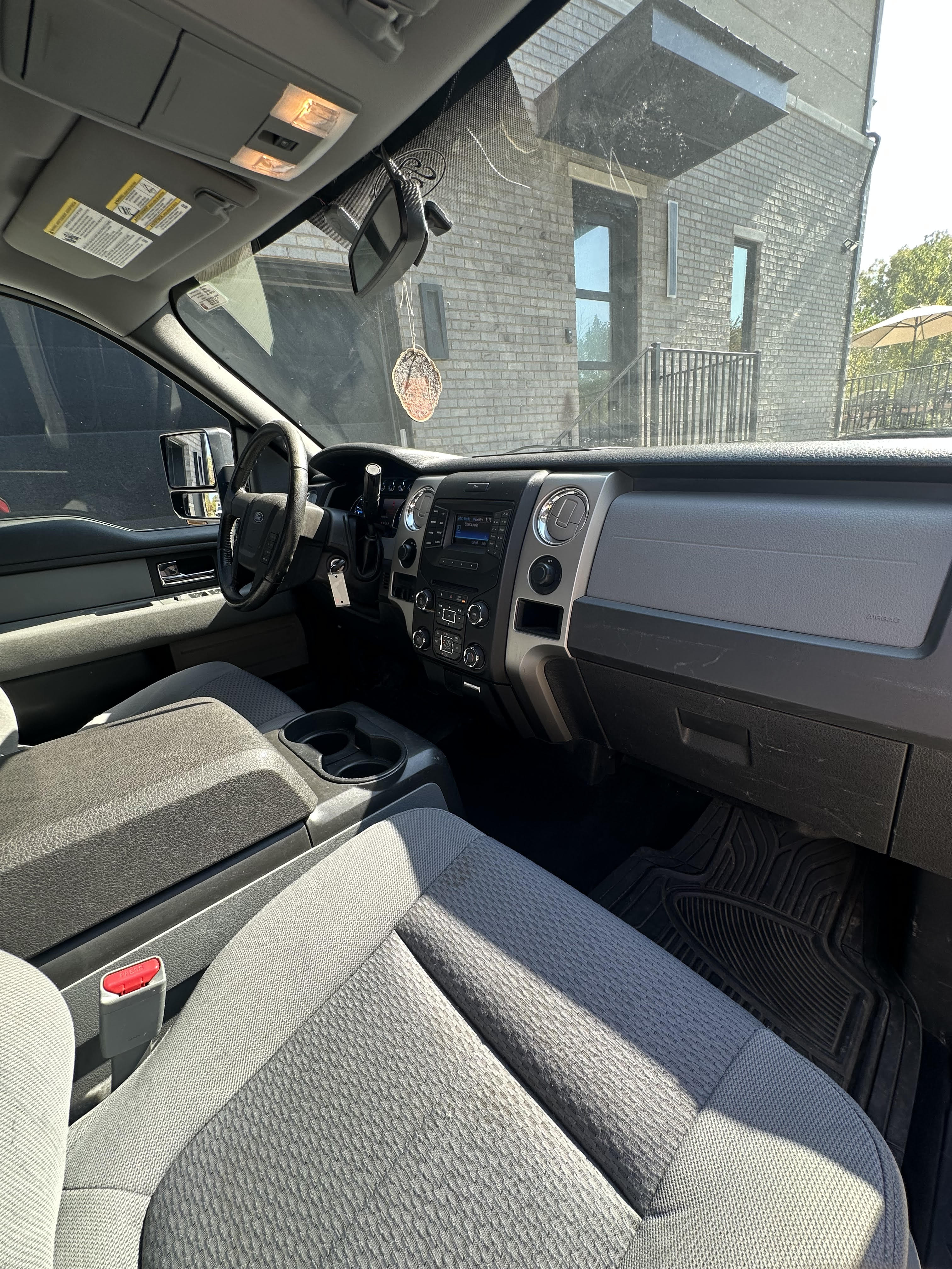 Used 2013 Ford F150 XLT w/ Luxury Equipment Group AWD/4WD image 9
