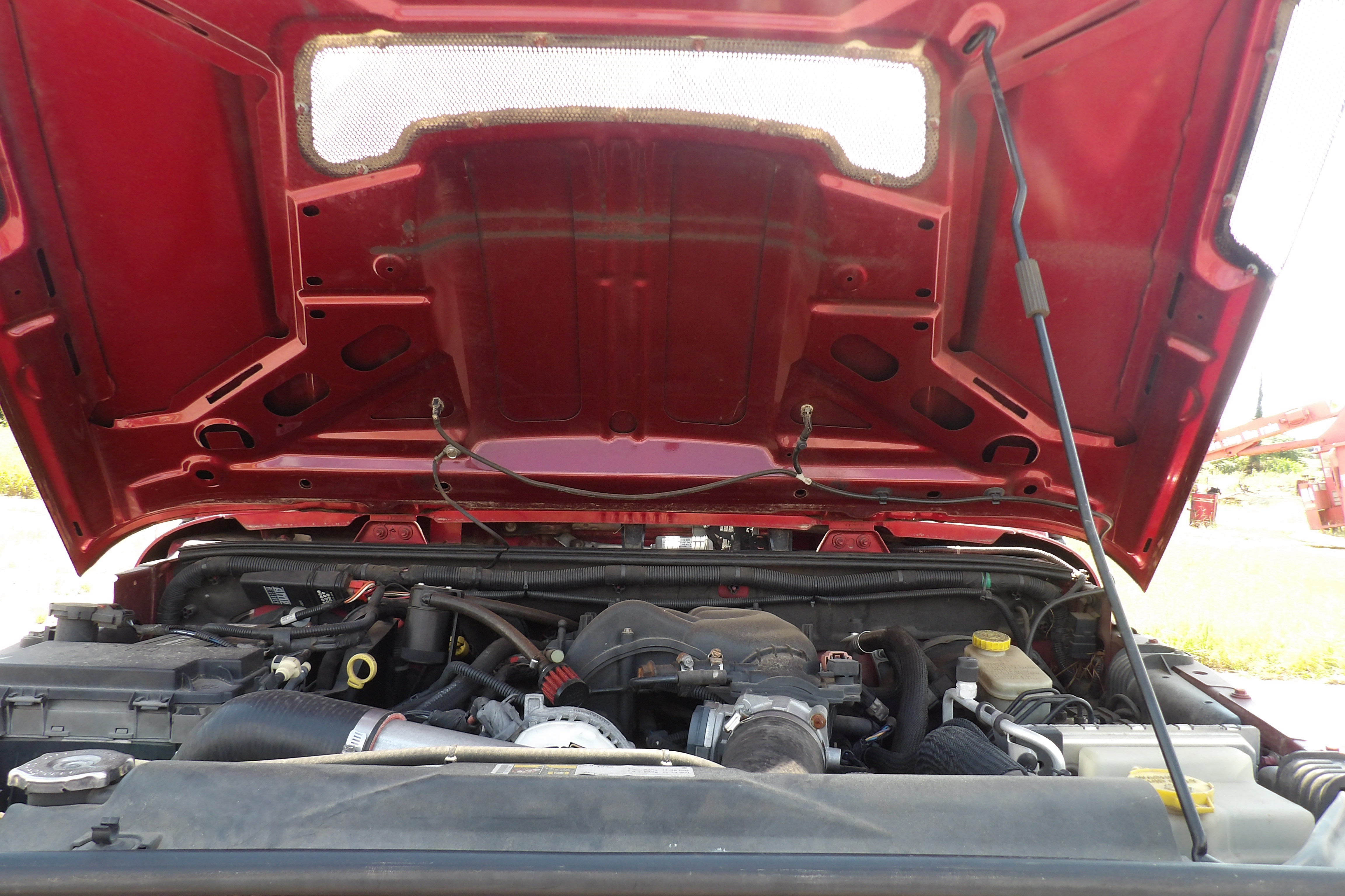 Used 2012 Jeep Wrangler Unlimited Sahara AWD/4WD image 8