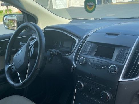 Used 2017 Ford Edge SEL w/ Cargo Accessory Package image 9