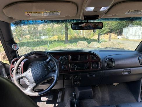 Used 2002 Dodge Ram 2500 Truck 4x4 Quad Cab image 14