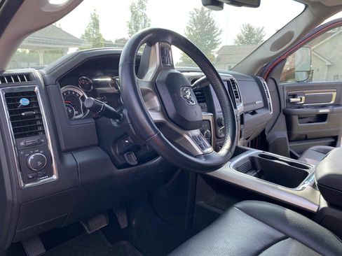 Used 2018 RAM 3500 Laramie image 9