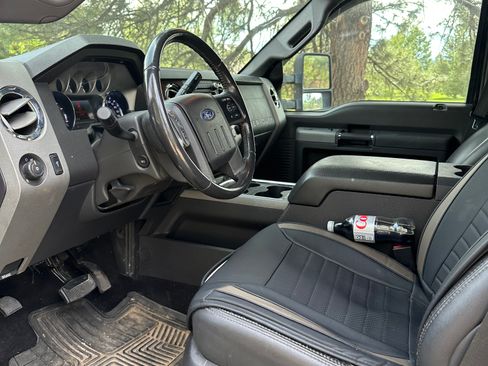 Used 2011 Ford F350 Lariat w/ Lariat Ultimate Pkg AWD/4WD image 9