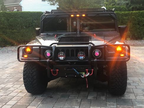 Used 2003 HUMMER H1 4-Door Wagon image 8