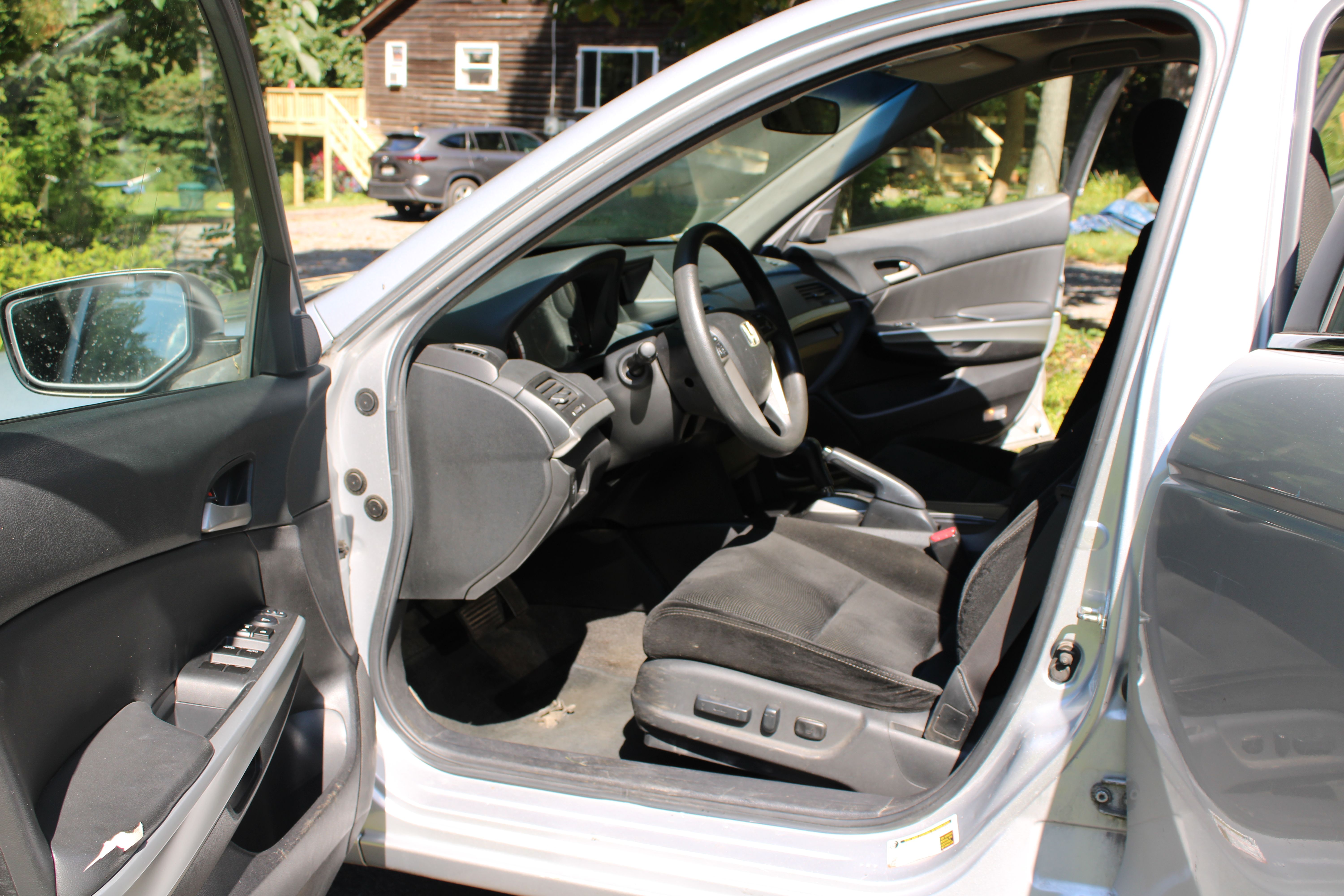 Used 2009 Honda Accord EX image 9