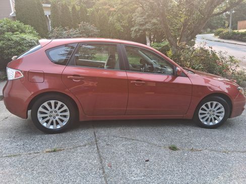 Used 2009 Subaru Impreza 2.5i AWD/4WD image 1