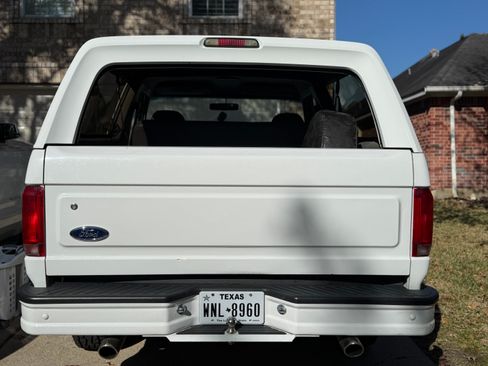 Used 1996 Ford Bronco image 4