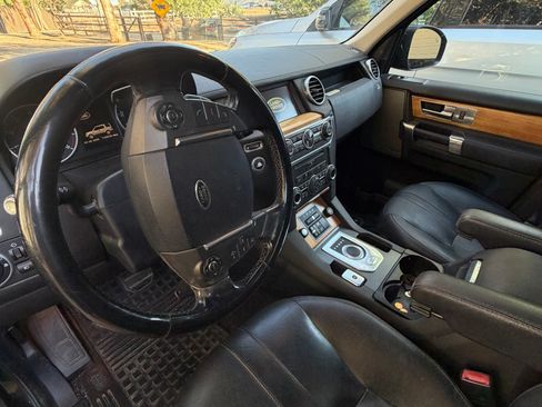 Used 2014 Land Rover LR4 HSE AWD/4WD image 5
