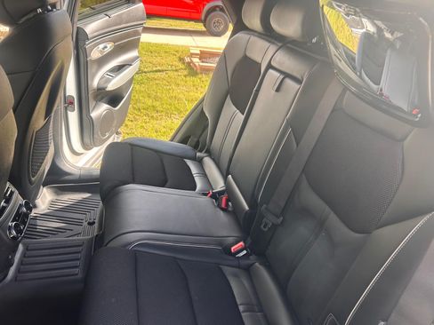 Used 2024 Genesis GV70 2.5T w/ Sport Prestige Package image 17