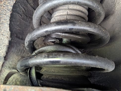 Used 2015 Toyota Venza LE image 31