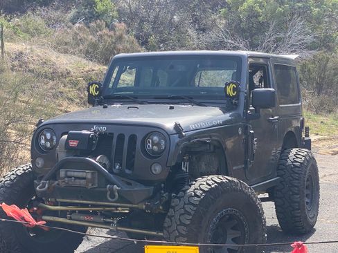 Used 2014 Jeep Wrangler Rubicon w/ Power Convenience Group AWD/4WD image 6