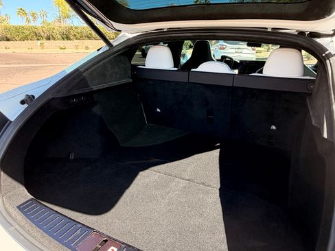 Used 2024 Tesla Model S Plaid image 31