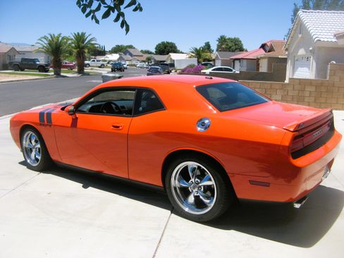 Used 2009 Dodge Challenger R/T image 6