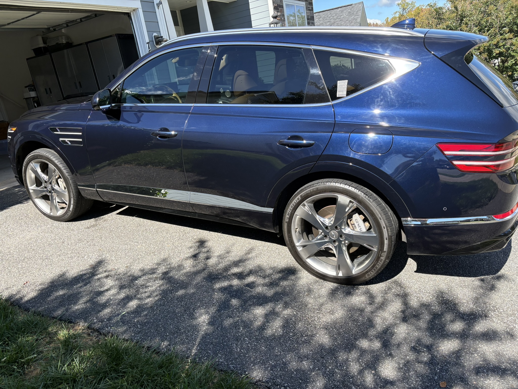 Used 2024 Genesis GV80 3.5T w/ Prestige Package AWD/4WD image 4