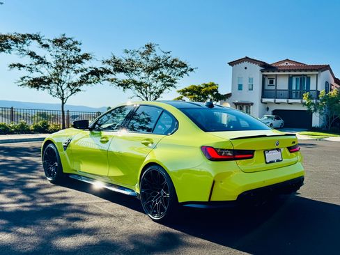Used 2022 BMW M3 Sedan w/ Executive Package image 5
