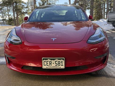 Used 2018 Tesla Model 3 Long Range image 4