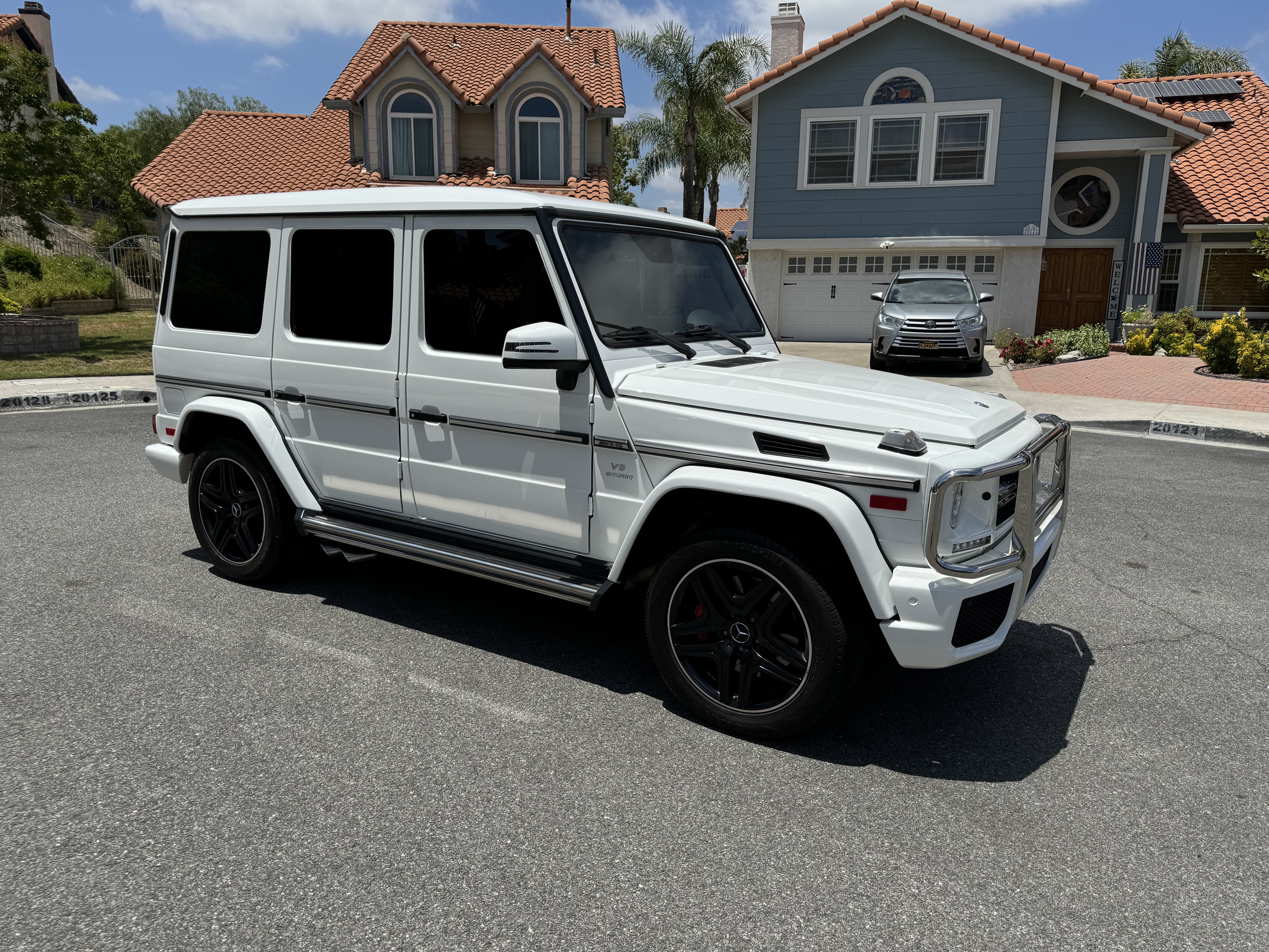 Used 2018 Mercedes-Benz G 63 AMG 4MATIC image 1