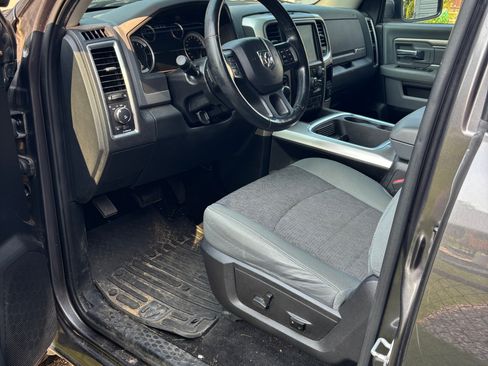 Used 2016 RAM 1500 Big Horn image 6