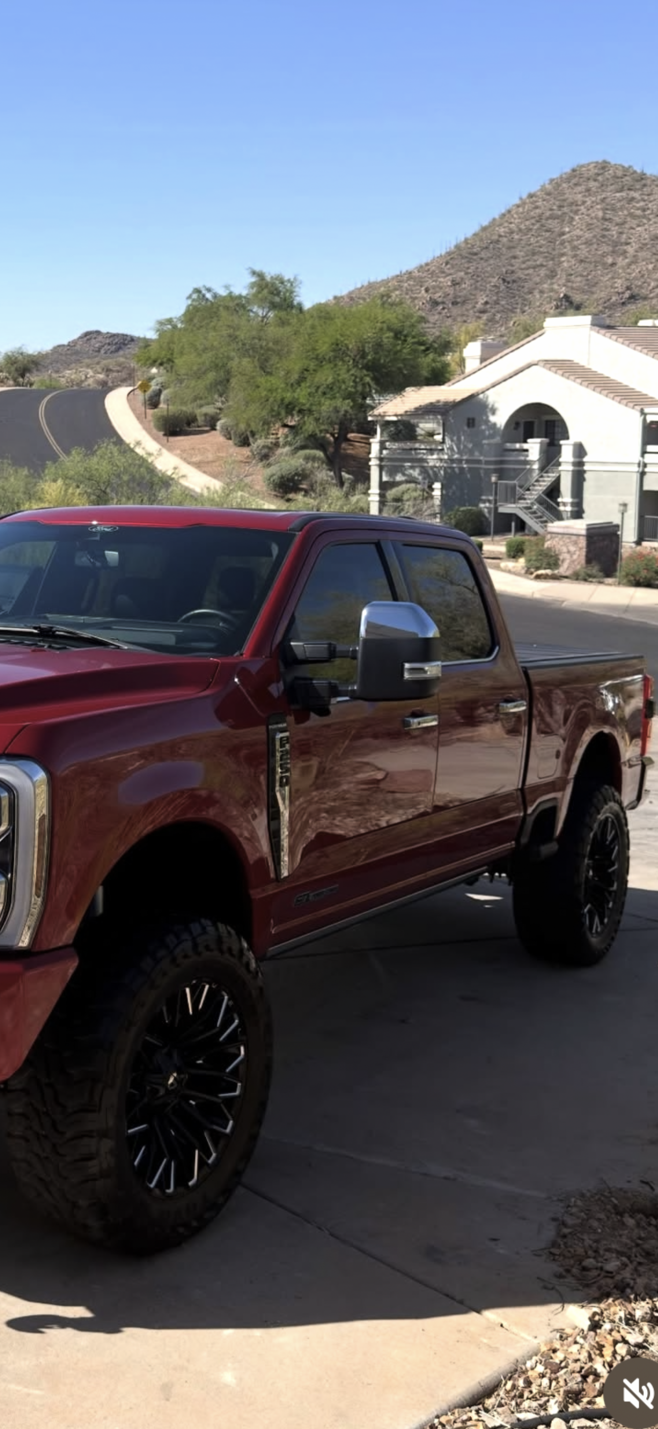 Used 2024 Ford F250 Platinum AWD/4WD image 1