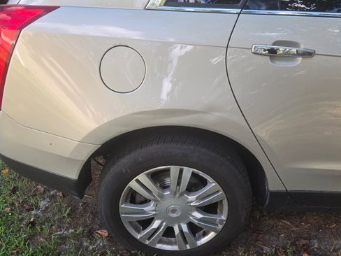 Used 2011 Cadillac SRX Luxury AWD/4WD image 15