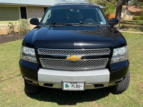 Used 2014 Chevrolet Tahoe LT image 9