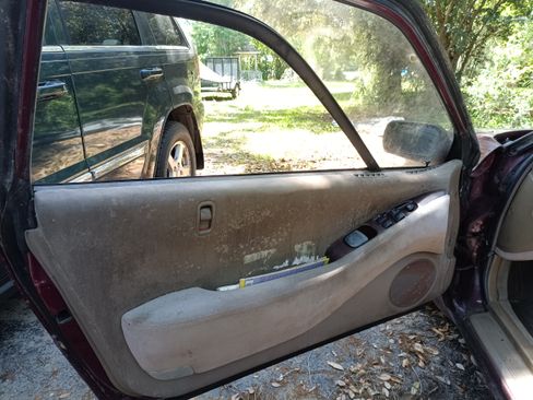 Used 1995 Subaru SVX LSi image 10