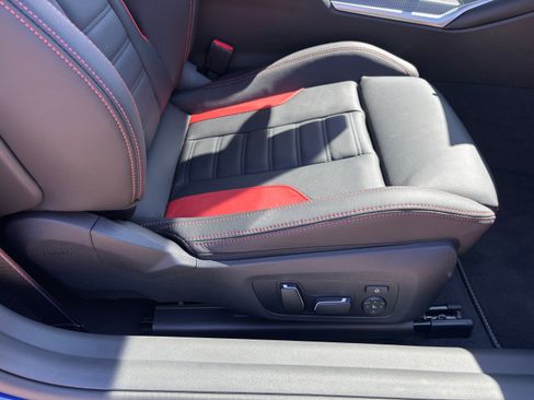 Used 2025 BMW M2 w/ Lighting Package RWD image 22