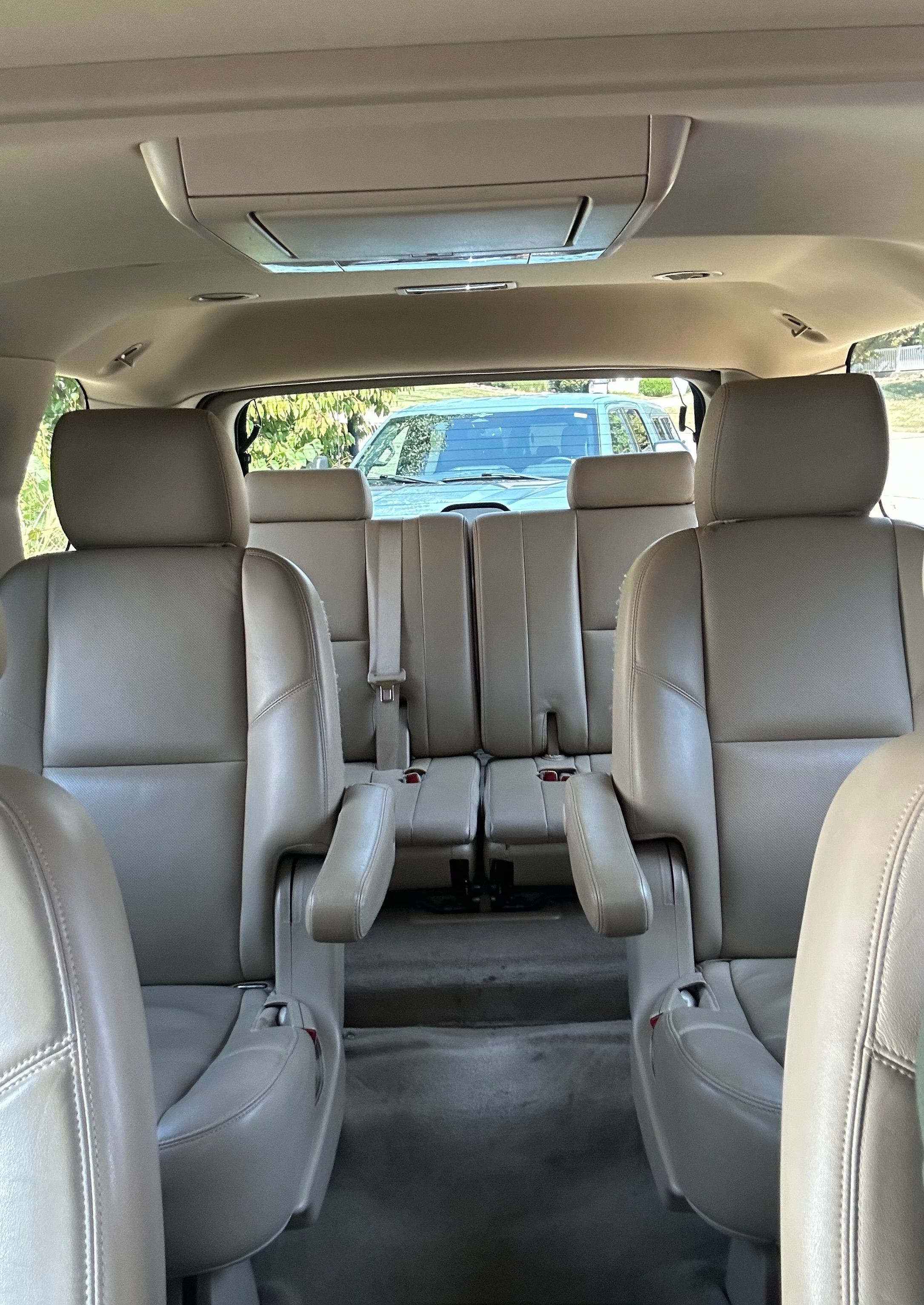 Used 2013 GMC Yukon Denali AWD/4WD image 5