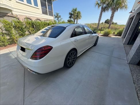 Used 2019 Mercedes-Benz S 560 Sedan image 6