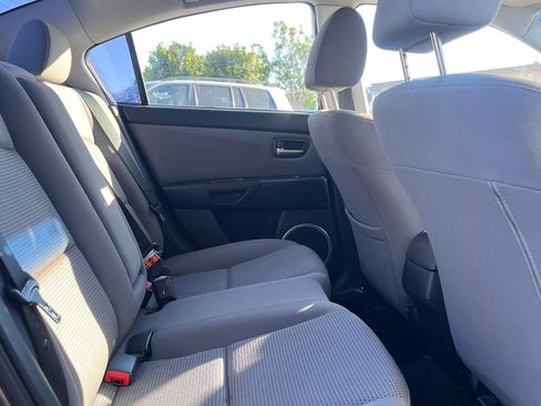 Used 2014 Ford Escape Titanium w/ Equipment Group 401A FWD image 6