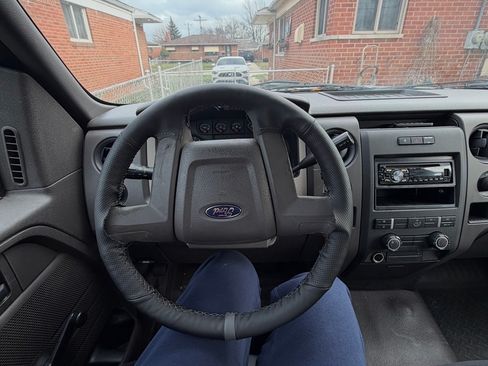 Used 2009 Ford F150 STX image 9