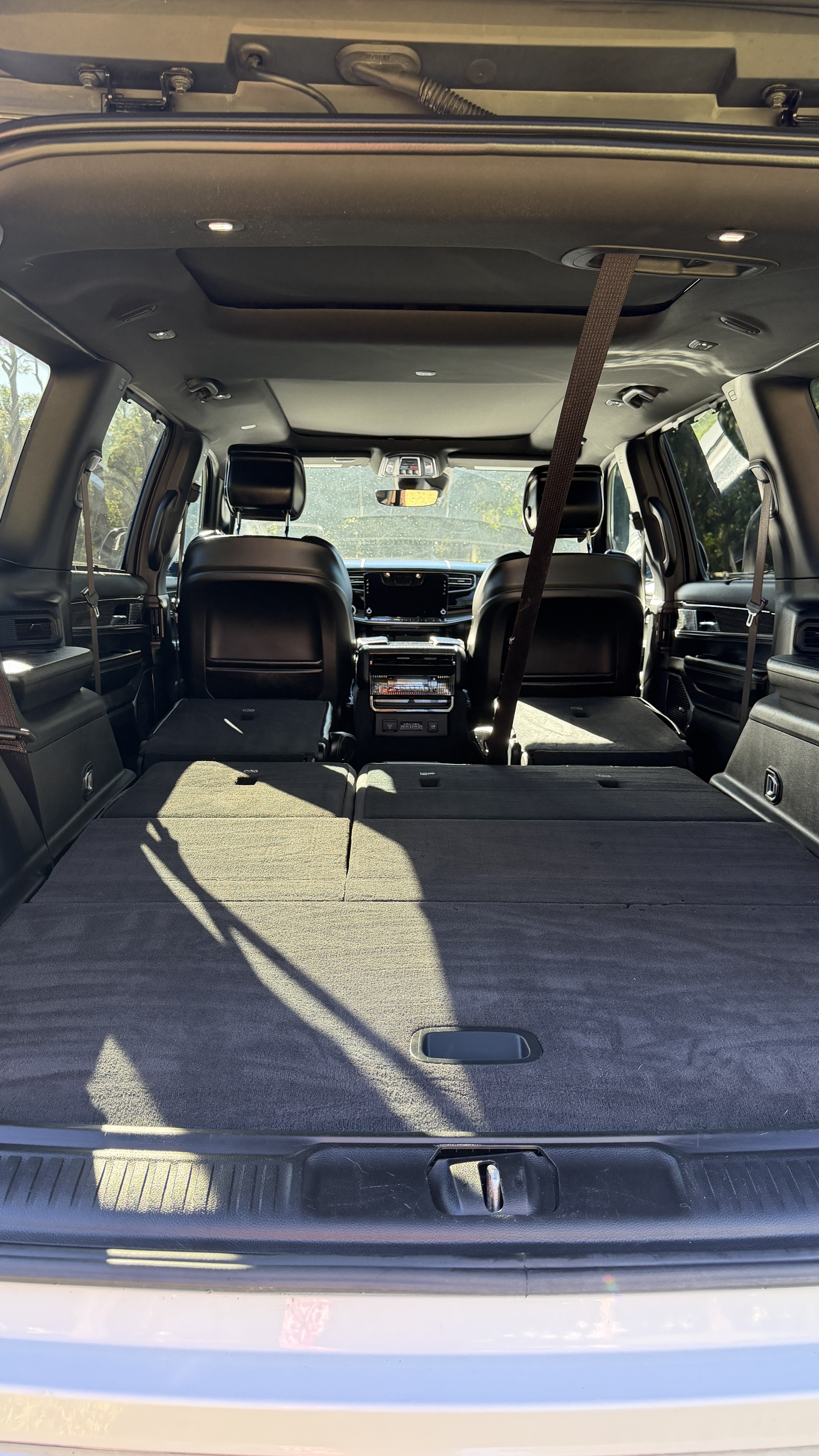 Used 2022 Jeep Wagoneer Series II w/ Convenience Group I RWD image 18