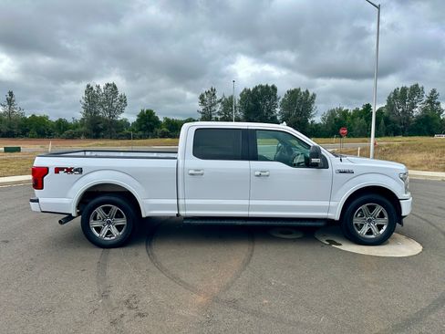 Used 2018 Ford F150 Lariat w/ Equipment Group 502A Luxury AWD/4WD image 6