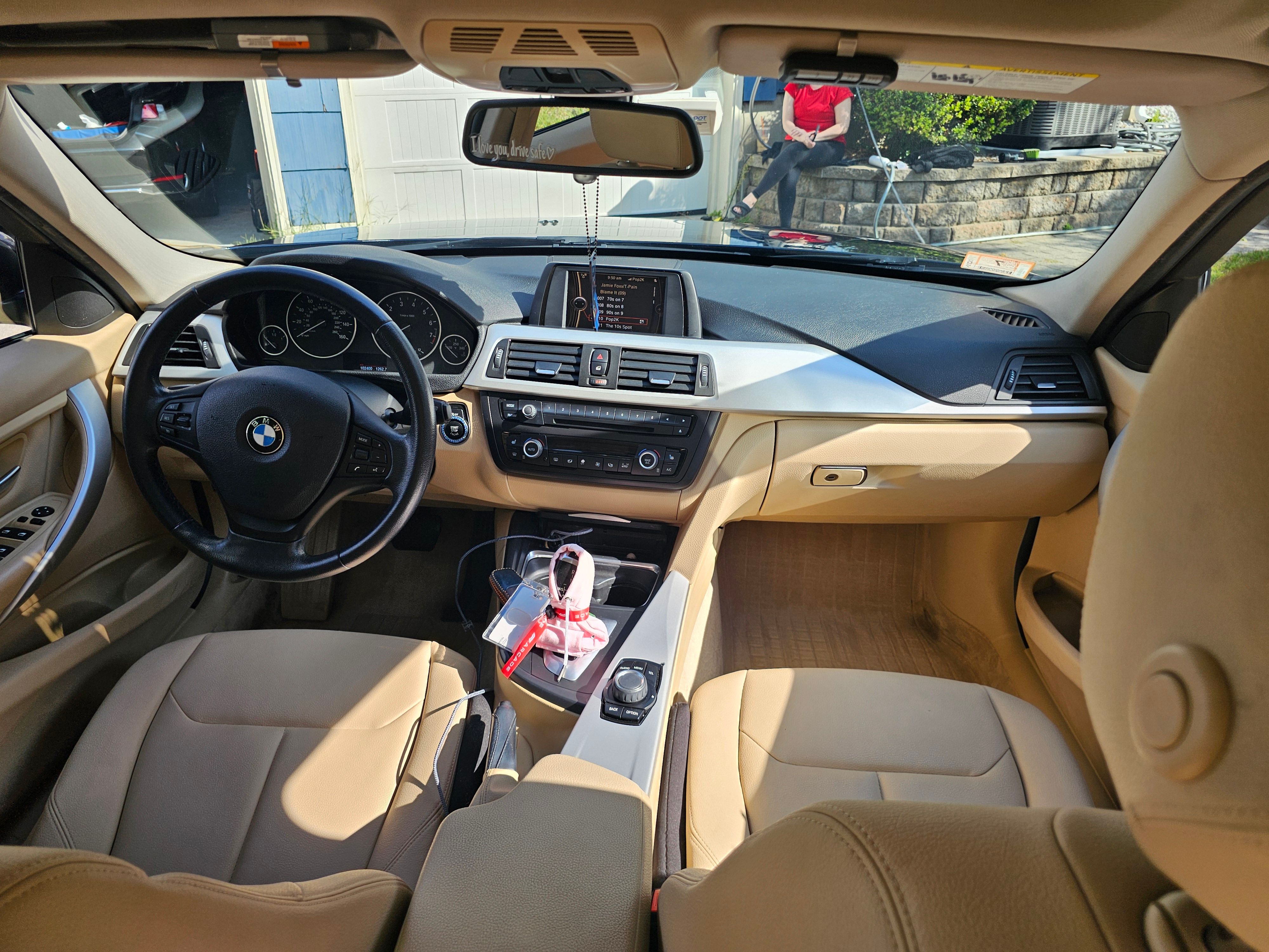 Used 2013 BMW 320i xDrive Sedan AWD/4WD image 5