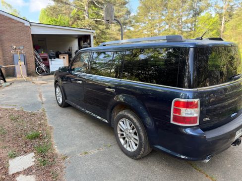 Used 2017 Ford Flex SEL AWD/4WD image 2