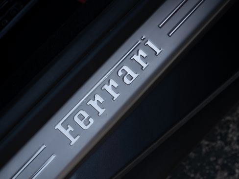 Used 2020 Ferrari Portofino Convertible 2D image 21