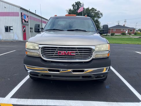 Used 2002 GMC Sierra 2500 2WD Extended Cab HD image 9