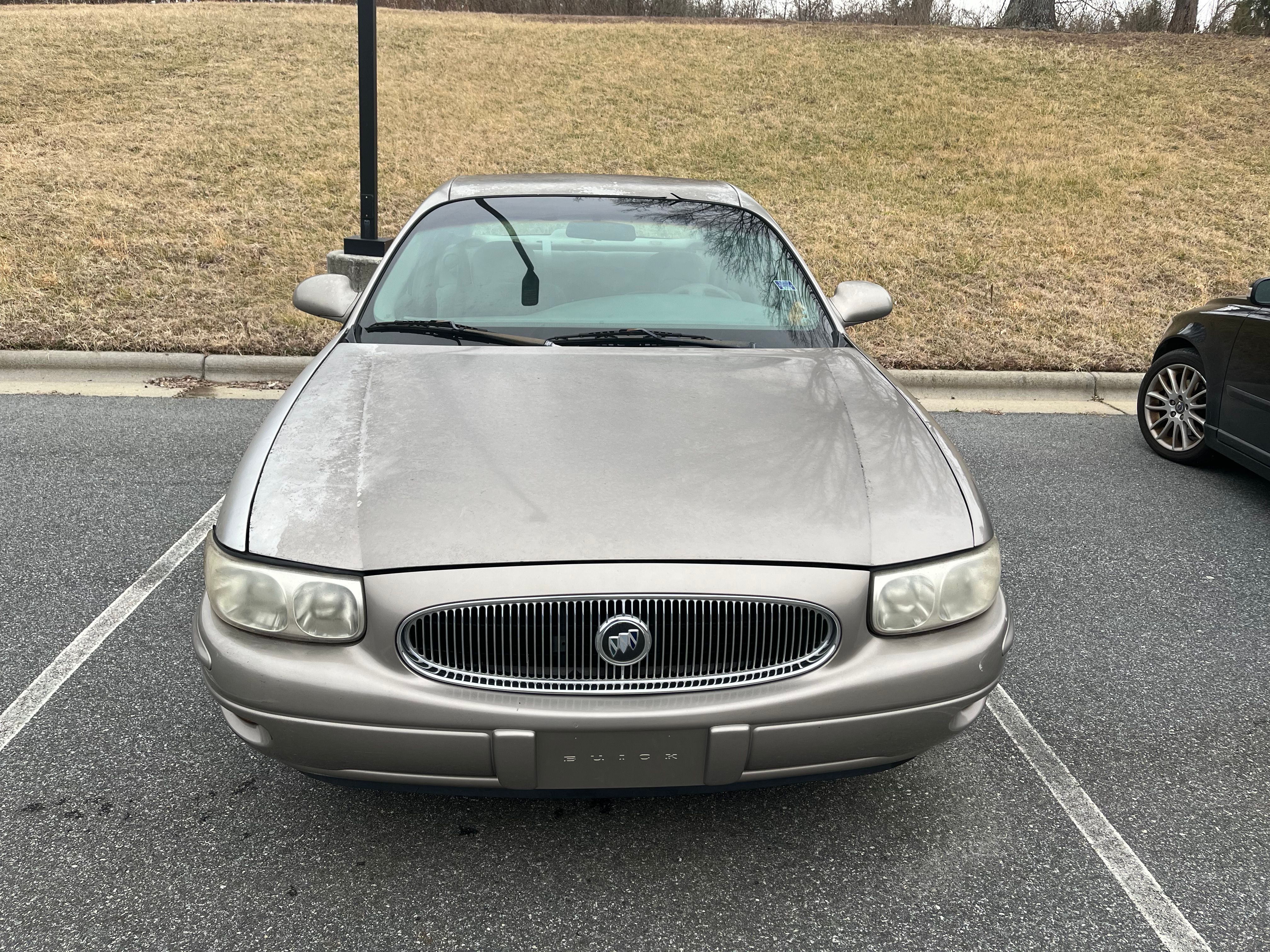 Used 2000 Buick Le Sabre Custom FWD image 1