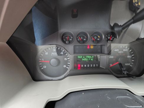 Used 2008 Ford F250 XL image 5