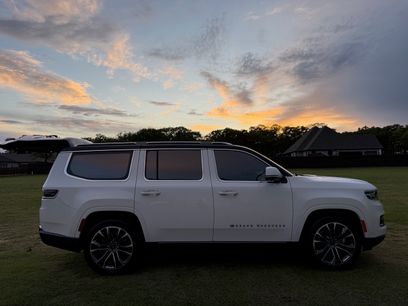 Used 2022 Jeep Grand Wagoneer Series III w/ Rear Seat Video Group 1