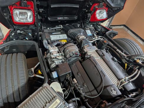 Used 1996 Chevrolet Corvette Convertible RWD image 5